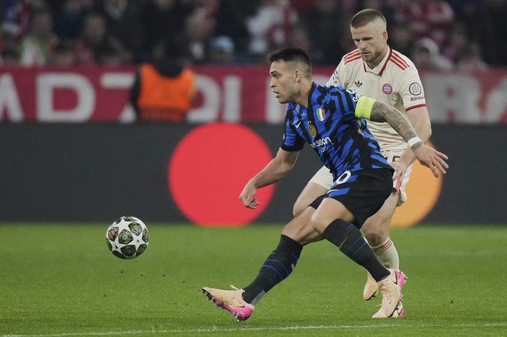 揭示了一个 揭示了一个